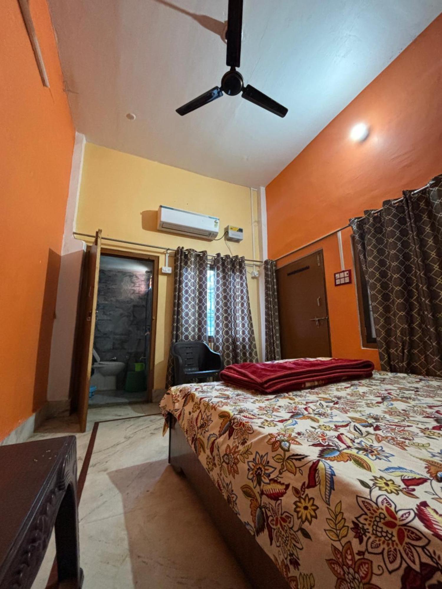 Shakuntala Guest House Ayodhya Extérieur photo